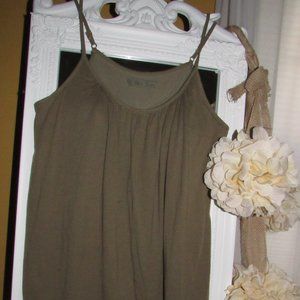 SUMMER TANK SHIRT-VICTORIA'S SECRET BRA TOP-ARMY GREEN-NO BRA NEEDED! MED/LG